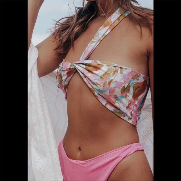 Love Mcnicoll Giselle Wrap Tie Scarf Top - Picture 5 of 7